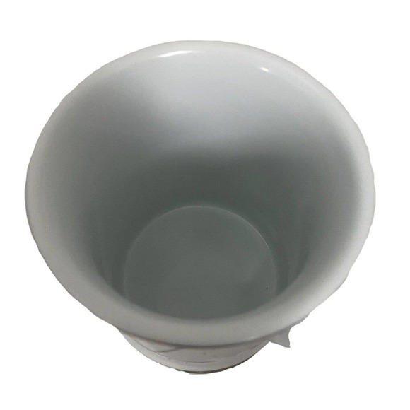 Williams Sonoma White Gold Monogrammed Initial Mug Coffee Cup, Letter W - Picture 5 of 6